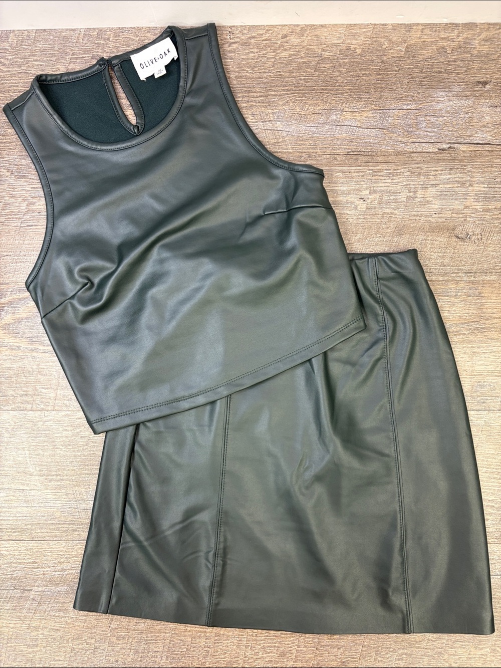 Olive + Oak Faux Leather Two Piece Set Crop Top & Mini Skirt Dark Green XS